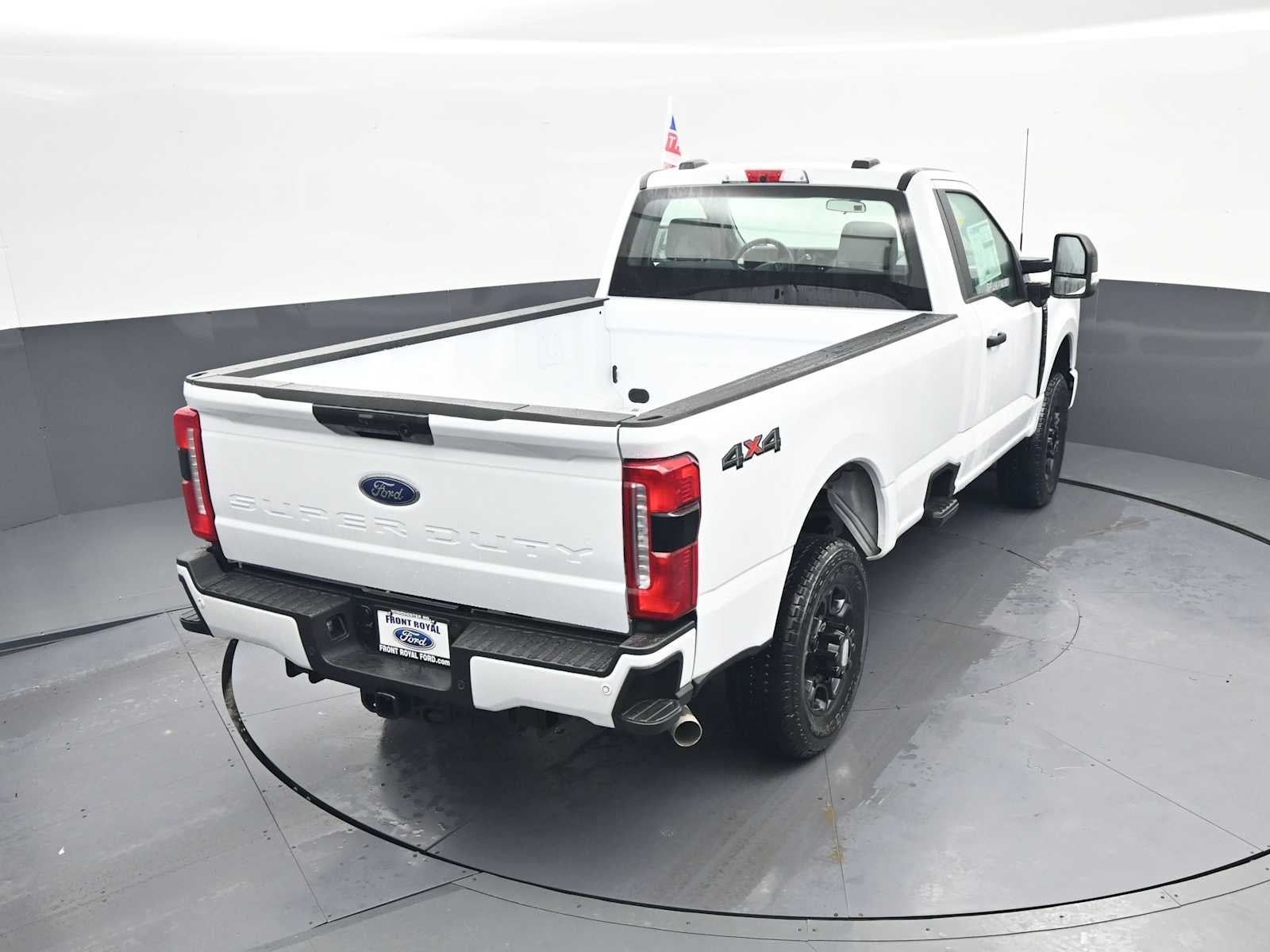 2026 Ford Super Duty F-350 SRW XL