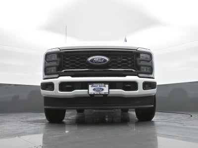 2026 Ford Super Duty F-350 SRW XL