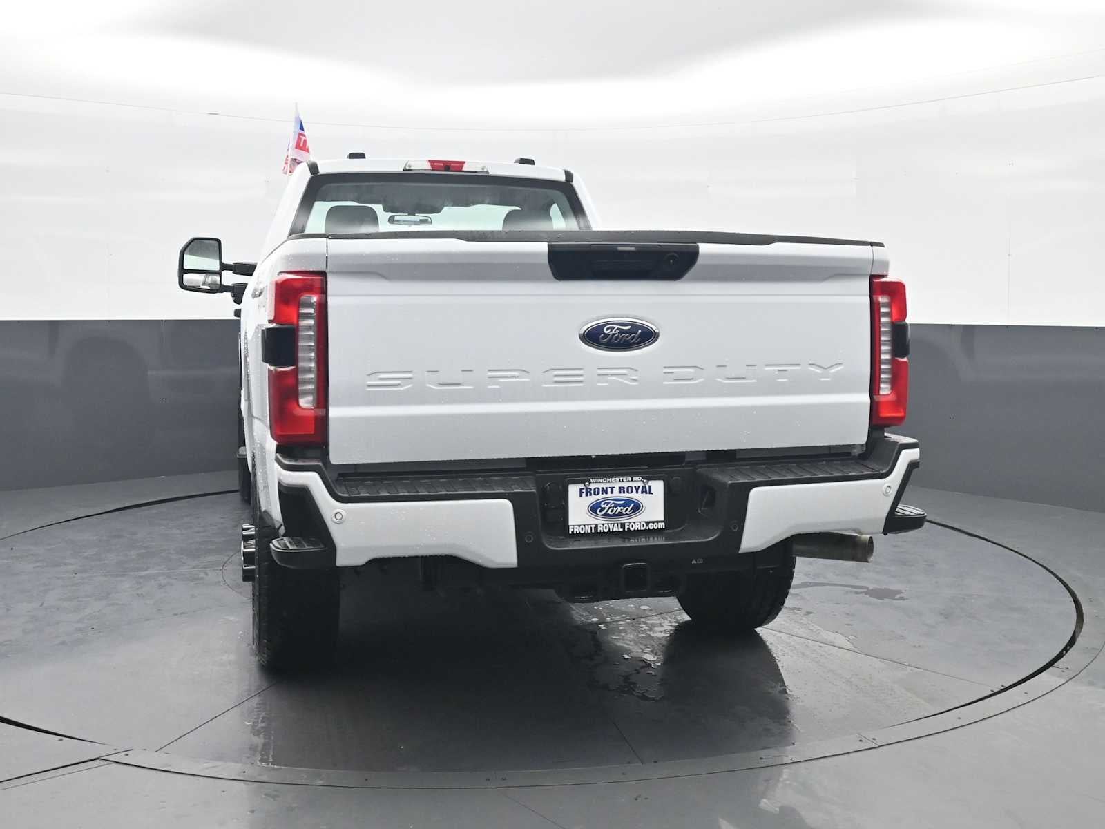 2026 Ford Super Duty F-350 SRW XL