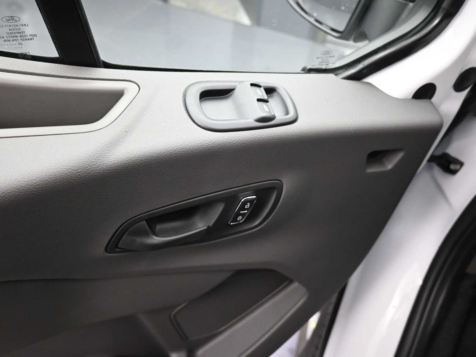 2025 Ford Transit Base