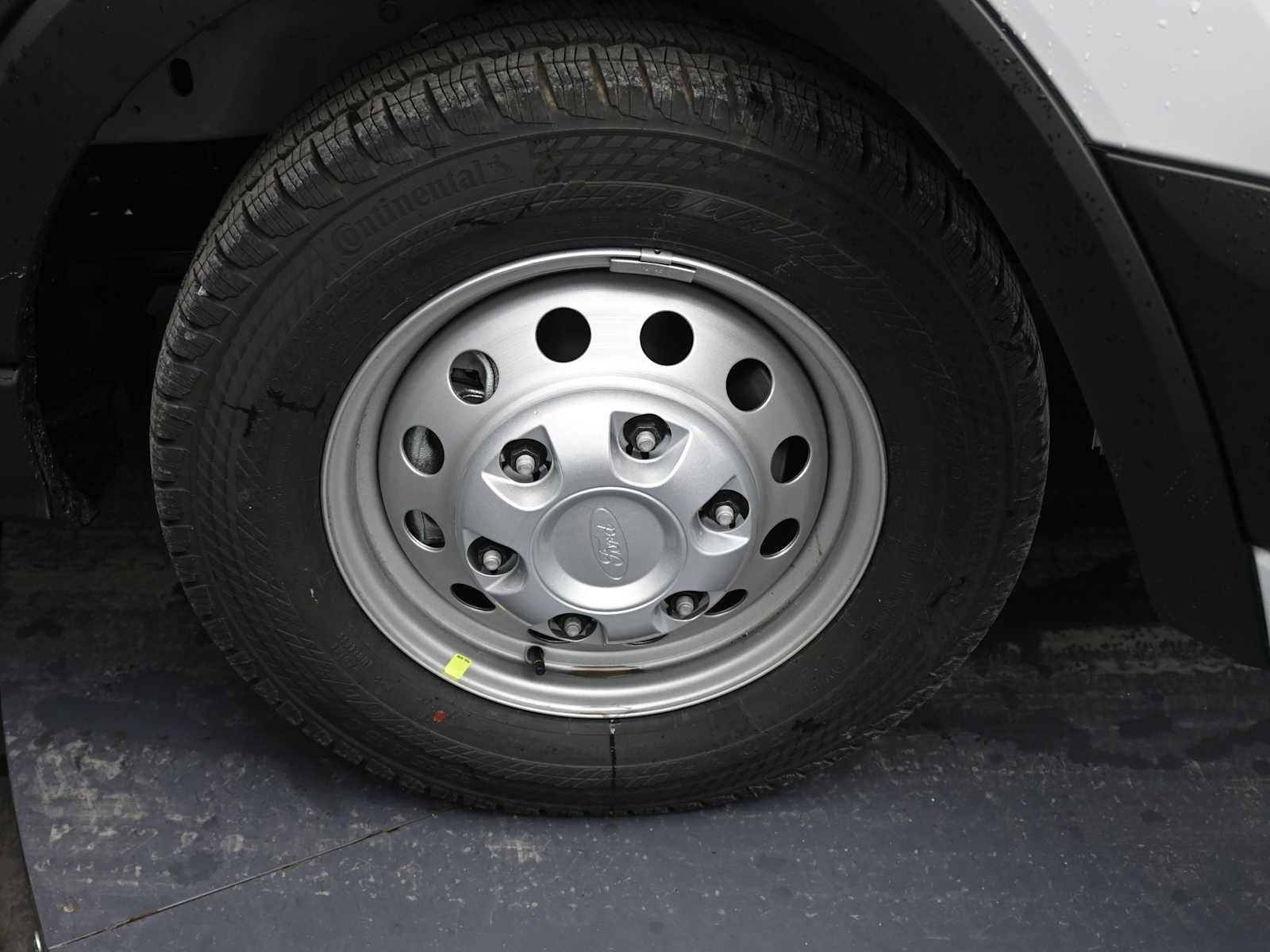 2025 Ford Transit Base